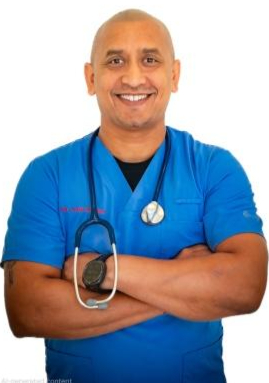 Daria Andaloro holding a cat. Veterinarian holding a kitten